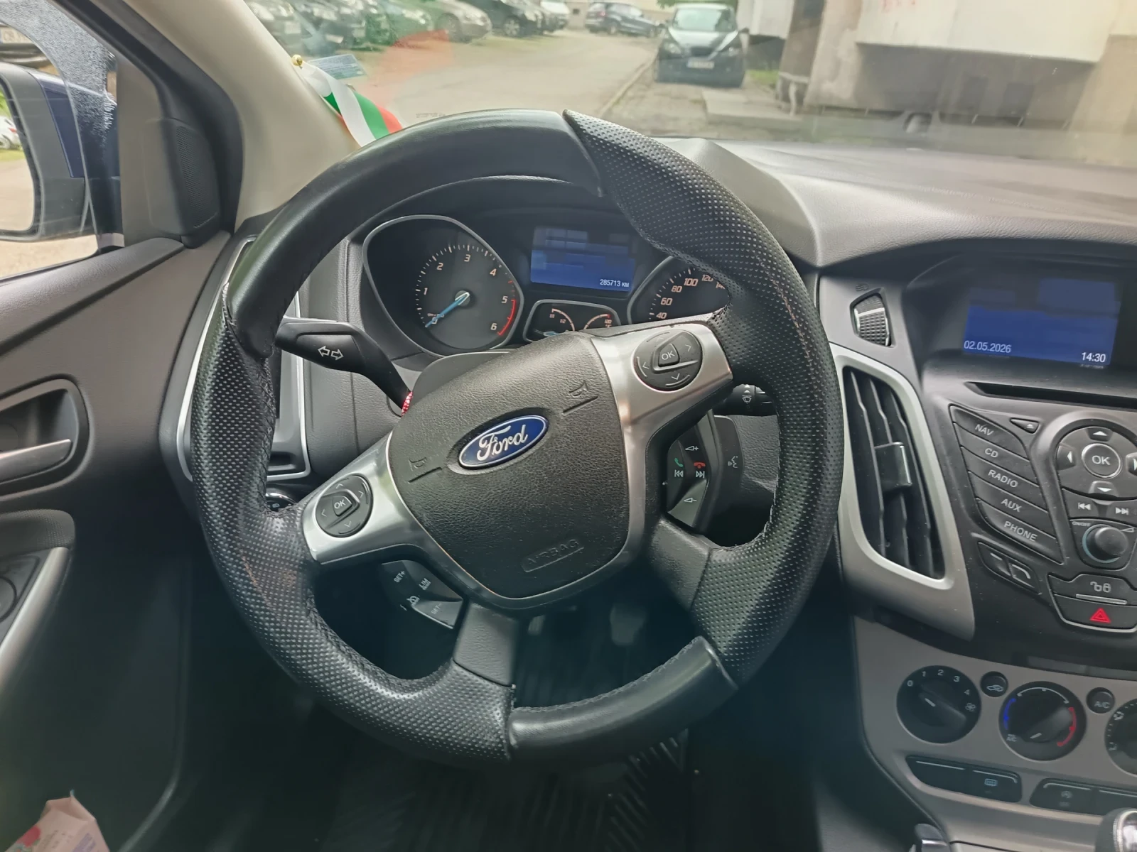 Ford Focus 1.6, снимка 11 - Автомобили и джипове - 54389170