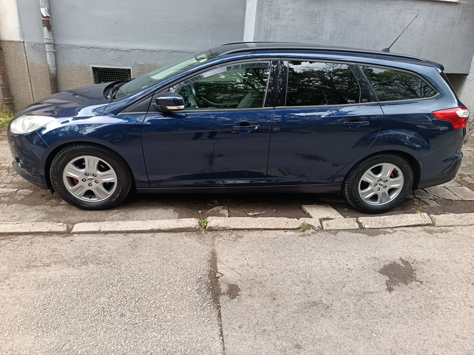 Ford Focus 1.6, снимка 4 - Автомобили и джипове - 54389170