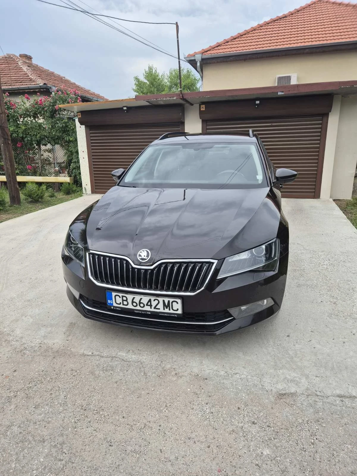 Skoda Superb 2.0 tdi 4х4, снимка 2 - Автомобили и джипове - 55102319