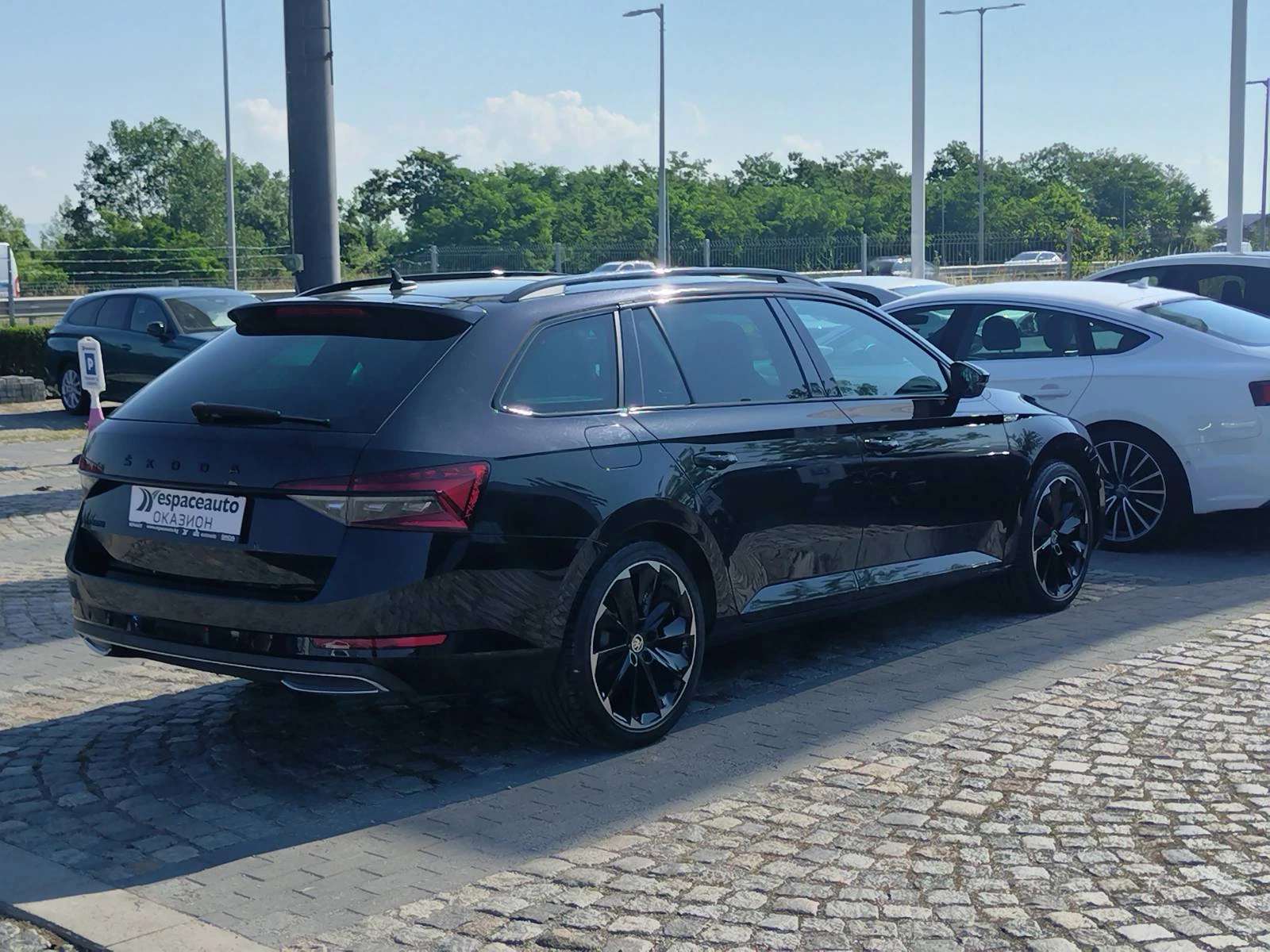 Skoda Superb 2.0TDI/ 190к.с., снимка 4 - Автомобили и джипове - 55102933