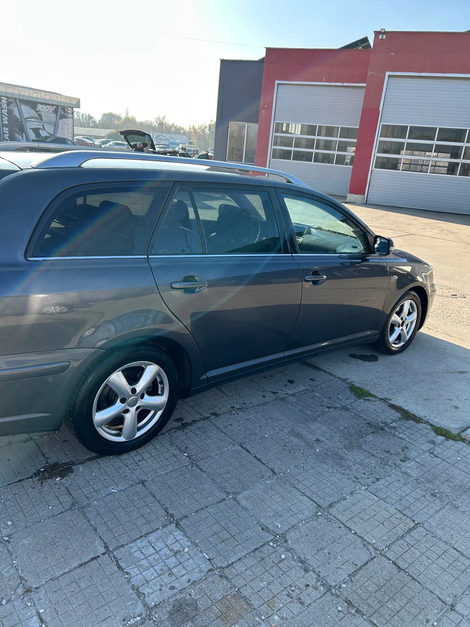 Toyota Avensis, снимка 6 - Автомобили и джипове - 55566005