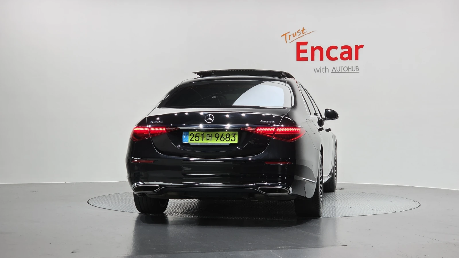 Mercedes-Benz S 580 ЕЛ. БАГАЖНИК* 360* ОБДУХВАНЕ* HUD* КРАЙНА ЦЕНА, снимка 4 - Автомобили и джипове - 55595391