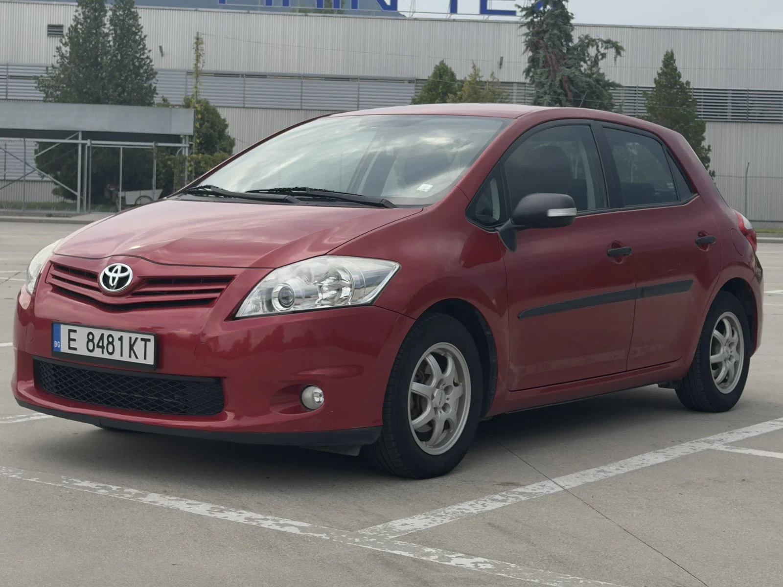 Toyota Auris, снимка 7 - Автомобили и джипове - 55780023