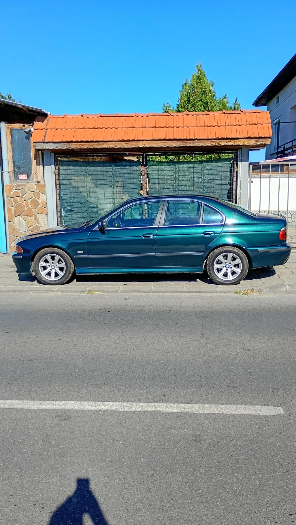 BMW 520, снимка 2 - Автомобили и джипове - 56019247