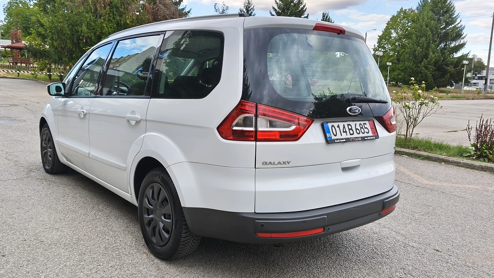 Ford Galaxy 2.0Tdci, снимка 3 - Автомобили и джипове - 56210637