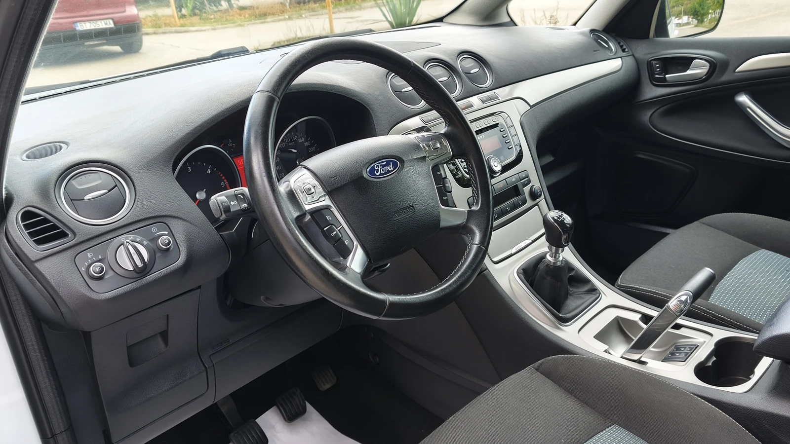 Ford Galaxy 2.0Tdci, снимка 9 - Автомобили и джипове - 56210637