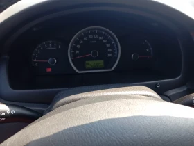 Kia Sportage 2.0 бензин- Газ, снимка 10