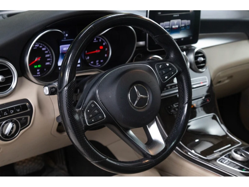 Mercedes-Benz GLC 300 4 Matic/AMG line/подгрев/360, снимка 12 - Автомобили и джипове - 52317813