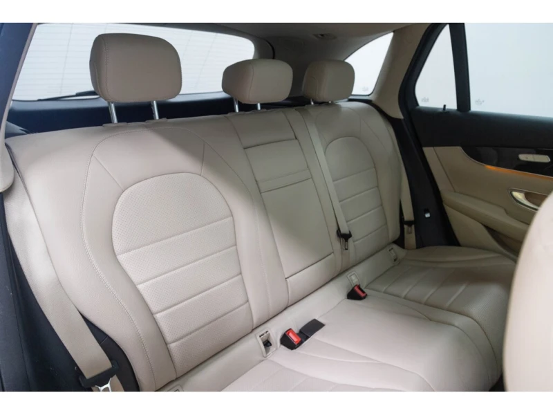 Mercedes-Benz GLC 300 4 Matic/AMG line/подгрев/360, снимка 16 - Автомобили и джипове - 52317813