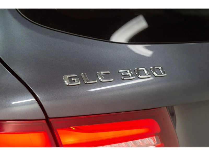 Mercedes-Benz GLC 300 4 Matic/AMG line/подгрев/360, снимка 9 - Автомобили и джипове - 52317813