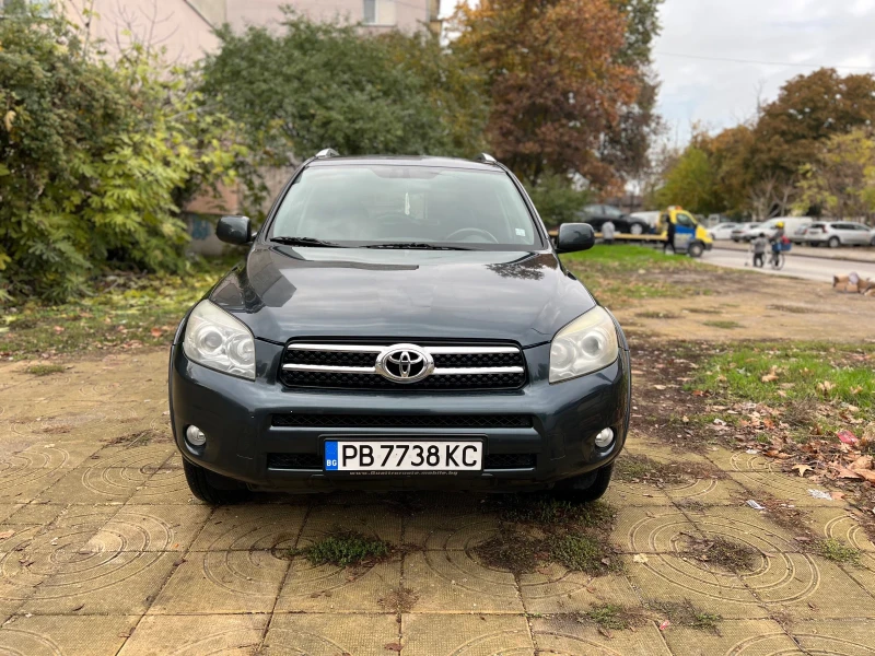 Toyota Rav4, снимка 8 - Автомобили и джипове - 52431528