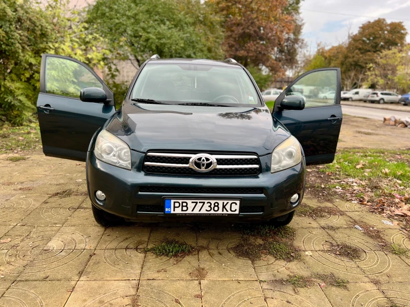 Toyota Rav4, снимка 16 - Автомобили и джипове - 52431528