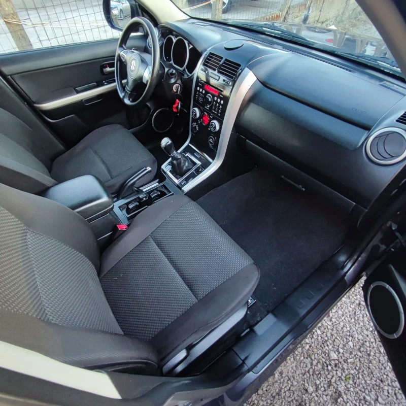 Suzuki Grand vitara 1.9DDIS* 158хкм* KLIMATRONIK* , снимка 13 - Автомобили и джипове - 52713807