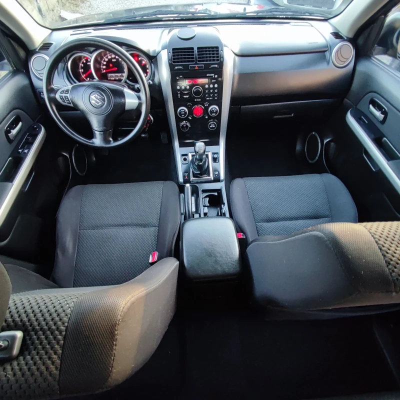 Suzuki Grand vitara 1.9DDIS* 158хкм* KLIMATRONIK* , снимка 10 - Автомобили и джипове - 52713807