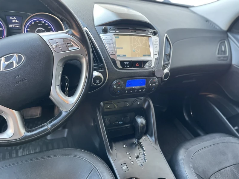 Hyundai IX55 2.0CRDI 4x4 , снимка 13 - Автомобили и джипове - 52762600