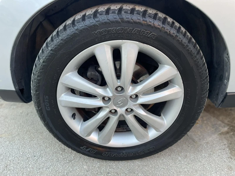 Hyundai IX55 2.0CRDI 4x4 , снимка 14 - Автомобили и джипове - 52762600