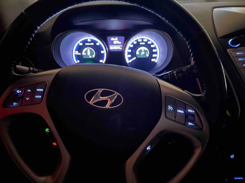 Hyundai IX55 2.0CRDI 4x4 , снимка 8 - Автомобили и джипове - 52762600