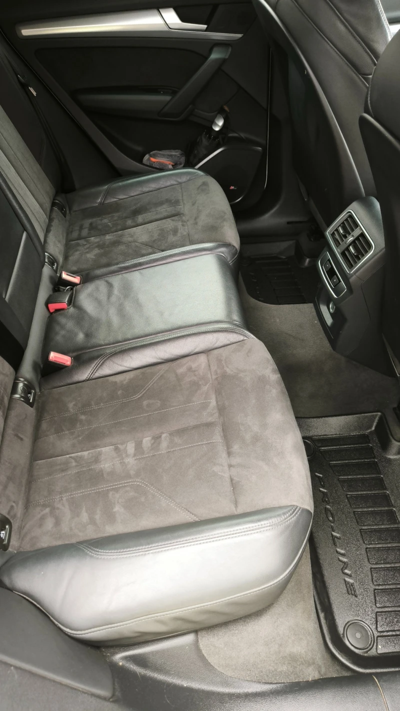 Audi Q5 quattro, снимка 8 - Автомобили и джипове - 52776658