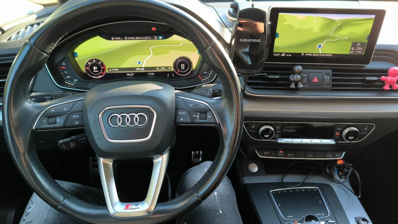 Audi Q5 quattro, снимка 8 - Автомобили и джипове - 52939929