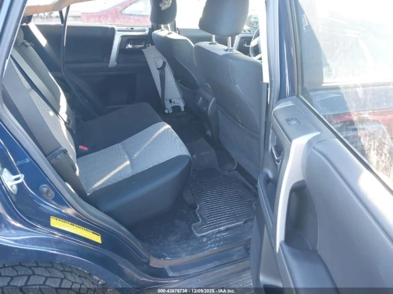 Toyota 4runner 4.0L V-6 DOHC, VVT, 270HP 4X4 Drive, снимка 13 - Автомобили и джипове - 52915302