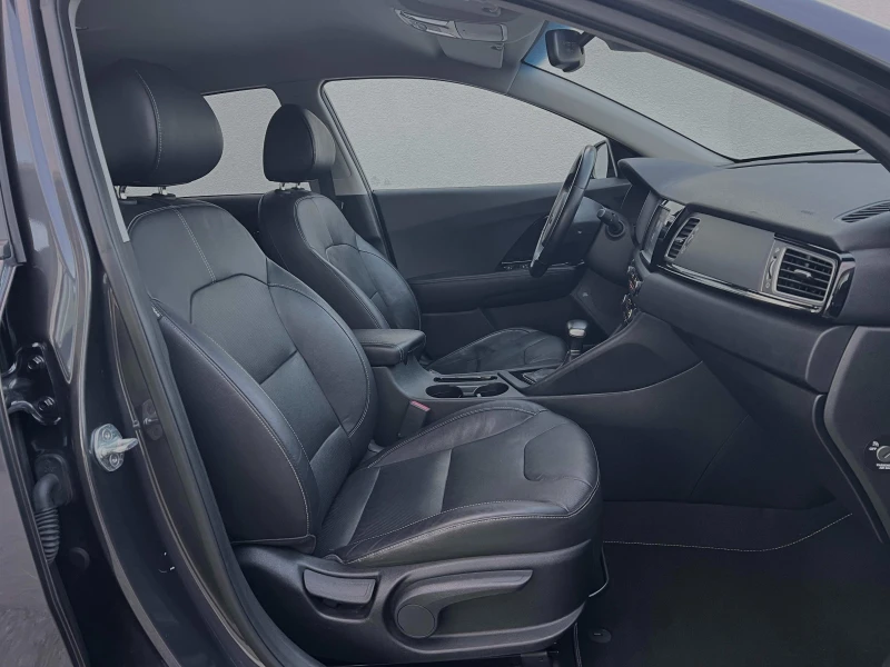 Kia Niro 1.6GDi HEV Energy ГАРАНТИРАНИ 145000km ОБСЛУЖЕН , снимка 10 - Автомобили и джипове - 53088834