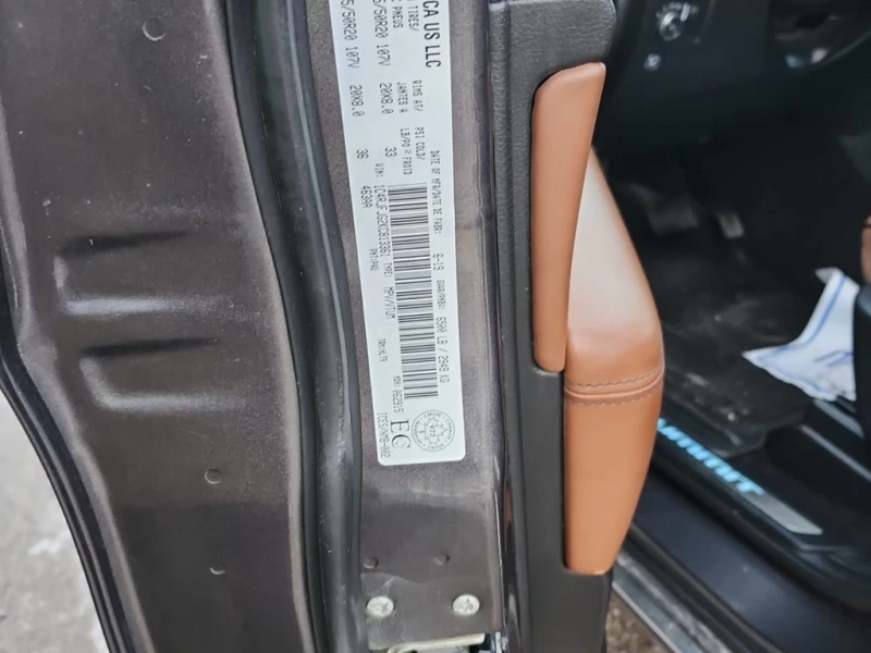 Jeep Grand cherokee 2019 SUMMIT AWD * БЕЗ ПЪРВОНАЧАЛНА ВНОСКА* , снимка 17 - Автомобили и джипове - 53162692