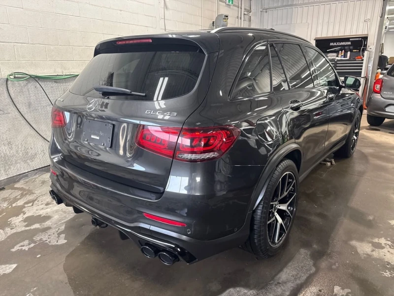 Mercedes-Benz GLC 43 AMG * CARFAX * БЕЗ ПЪРВОНАЧАЛНА ВНОСКА, снимка 2 - Автомобили и джипове - 53289587