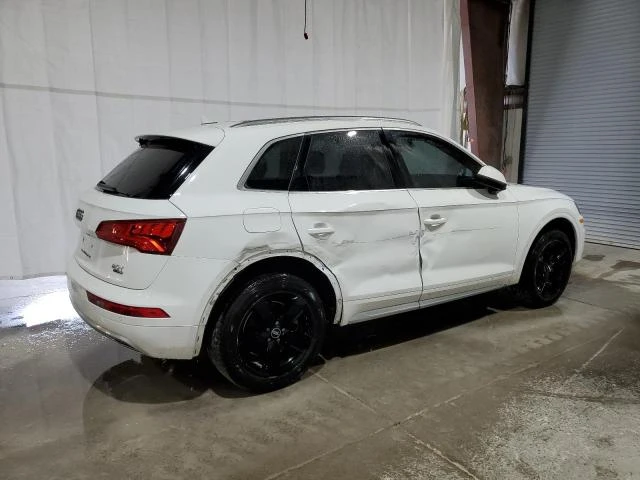 Audi Q5 2.0T* PREMIUM* PLUS* ДИГИТАЛНО* ТАБЛО* ДИСТРОНИК* , снимка 3 - Автомобили и джипове - 48402420