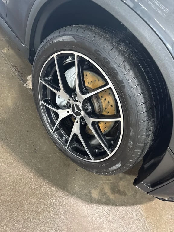 Mercedes-Benz GLC 43 AMG * CARFAX * БЕЗ ПЪРВОНАЧАЛНА ВНОСКА, снимка 13 - Автомобили и джипове - 53289587