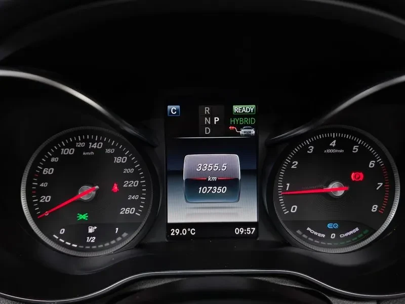 Mercedes-Benz GLC 350 PREMIUM 4MATIC* ПОДГРЕВ* НАВИГАЦИЯ* 360* HEAD UP* , снимка 8 - Автомобили и джипове - 56705547