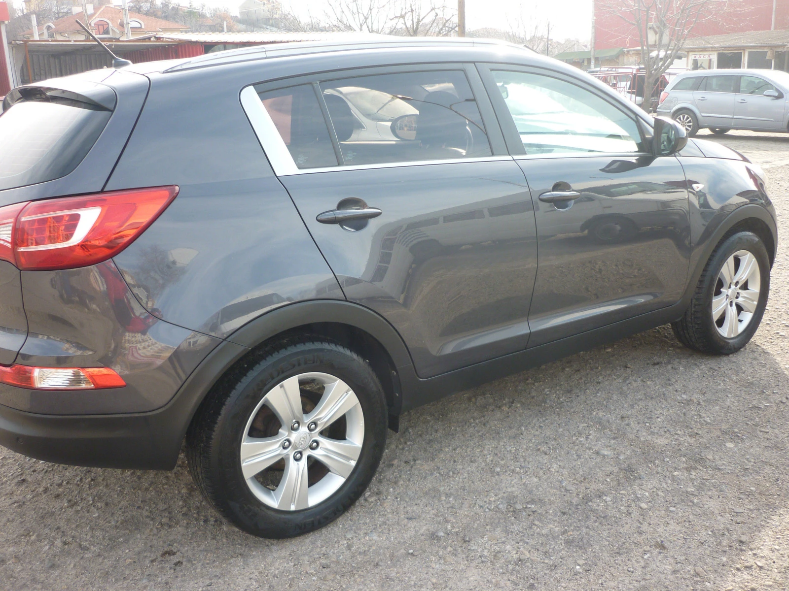 Kia Sportage 1.6 JDI TOP - изображение 4