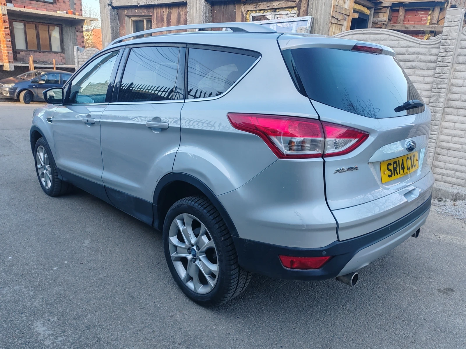 Ford Kuga 2.0 TDCI - изображение 5