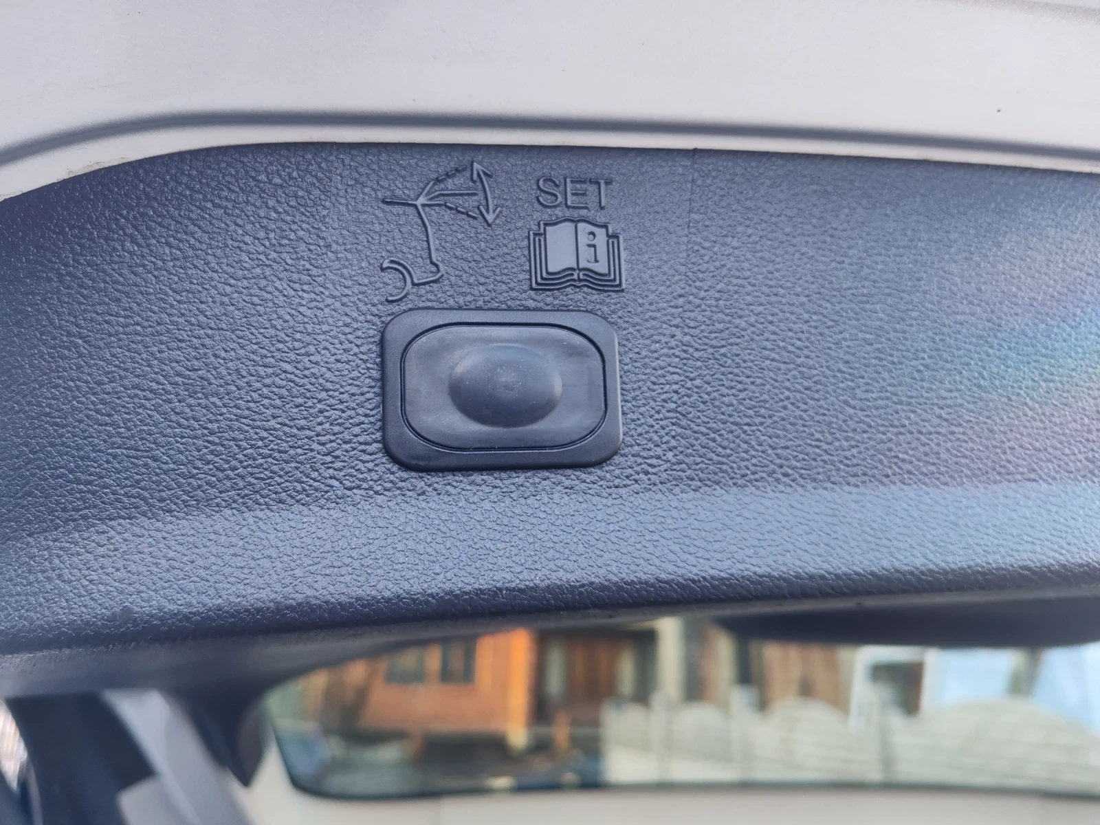 Ford Kuga 2.0 TDCI - изображение 8