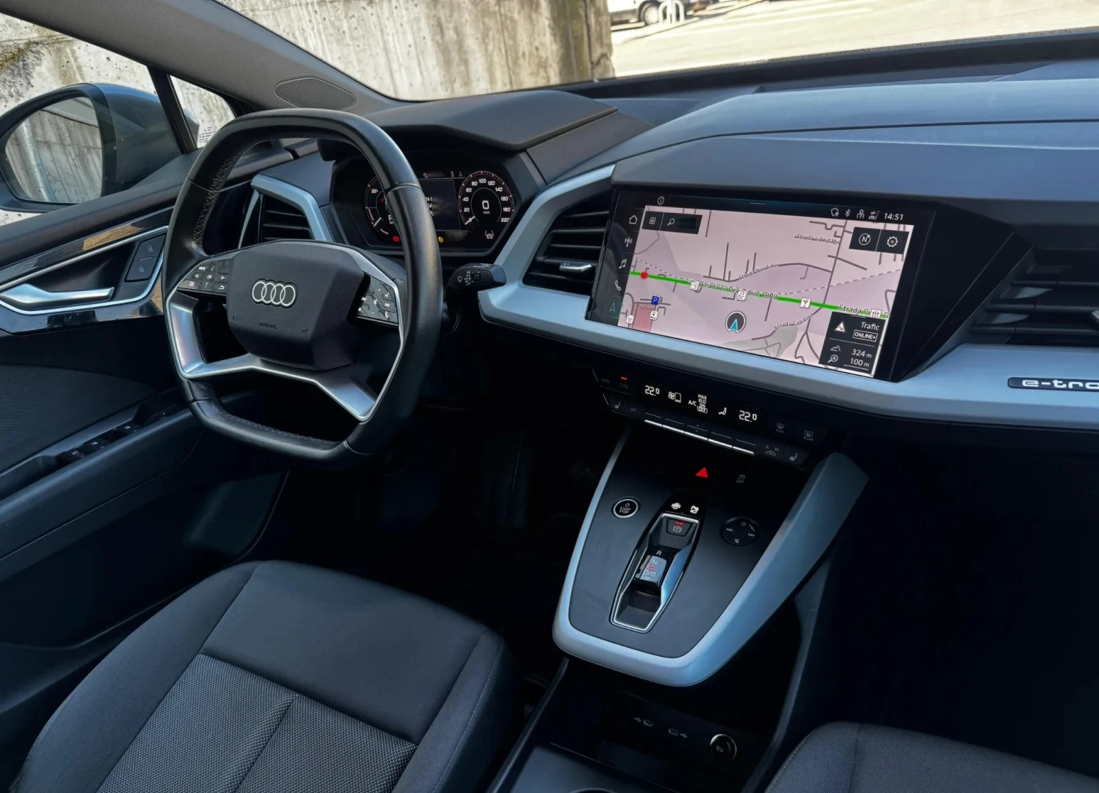 Audi Q4 e-tron 35 - изображение 8