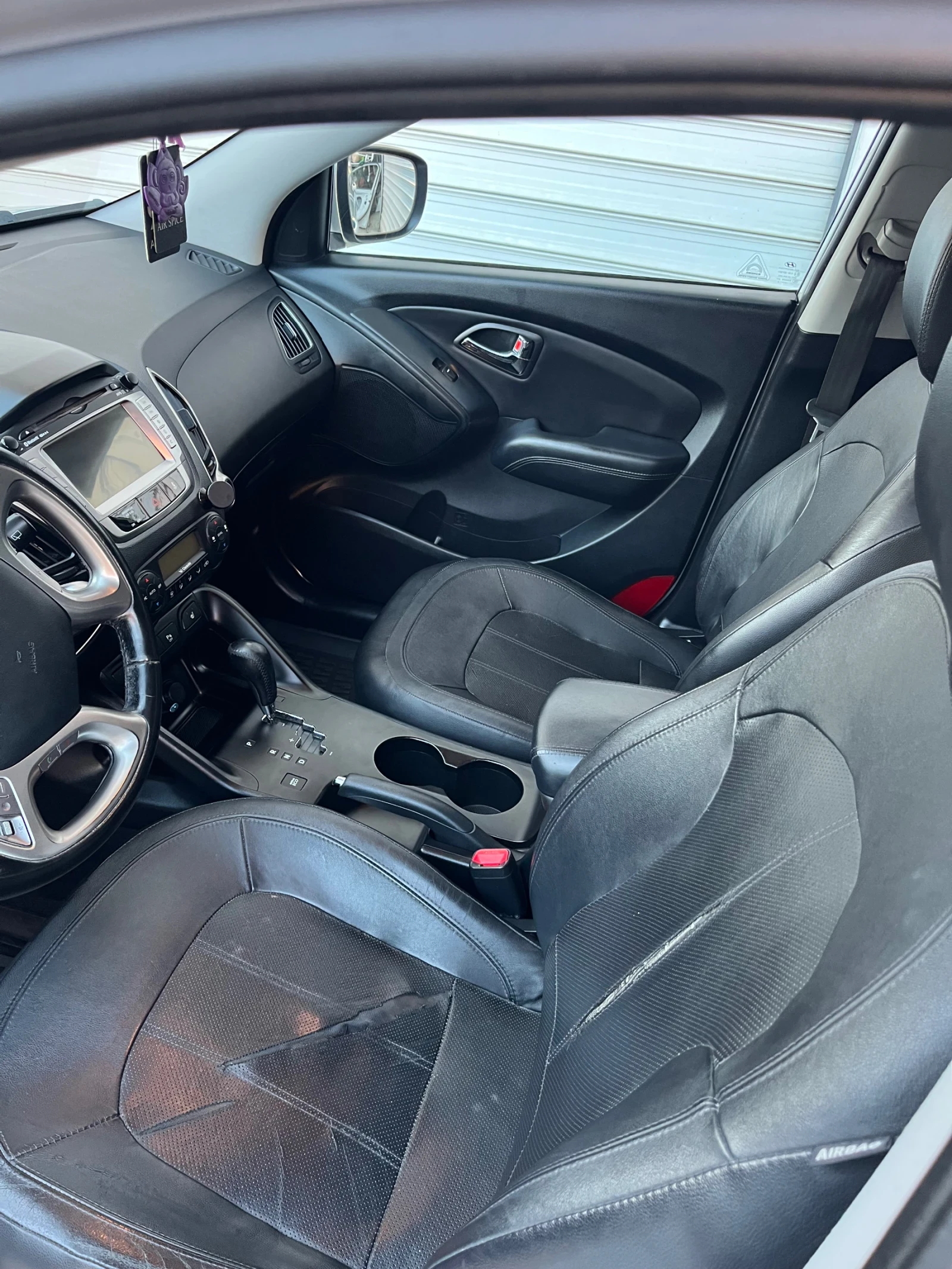 Hyundai IX55 2.0CRDI 4x4  - изображение 3