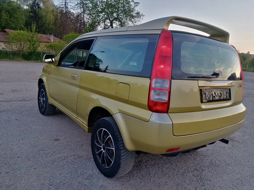 Honda Hr-v 1.6i KLIMA 4Х4, снимка 4 - Автомобили и джипове - 54349342