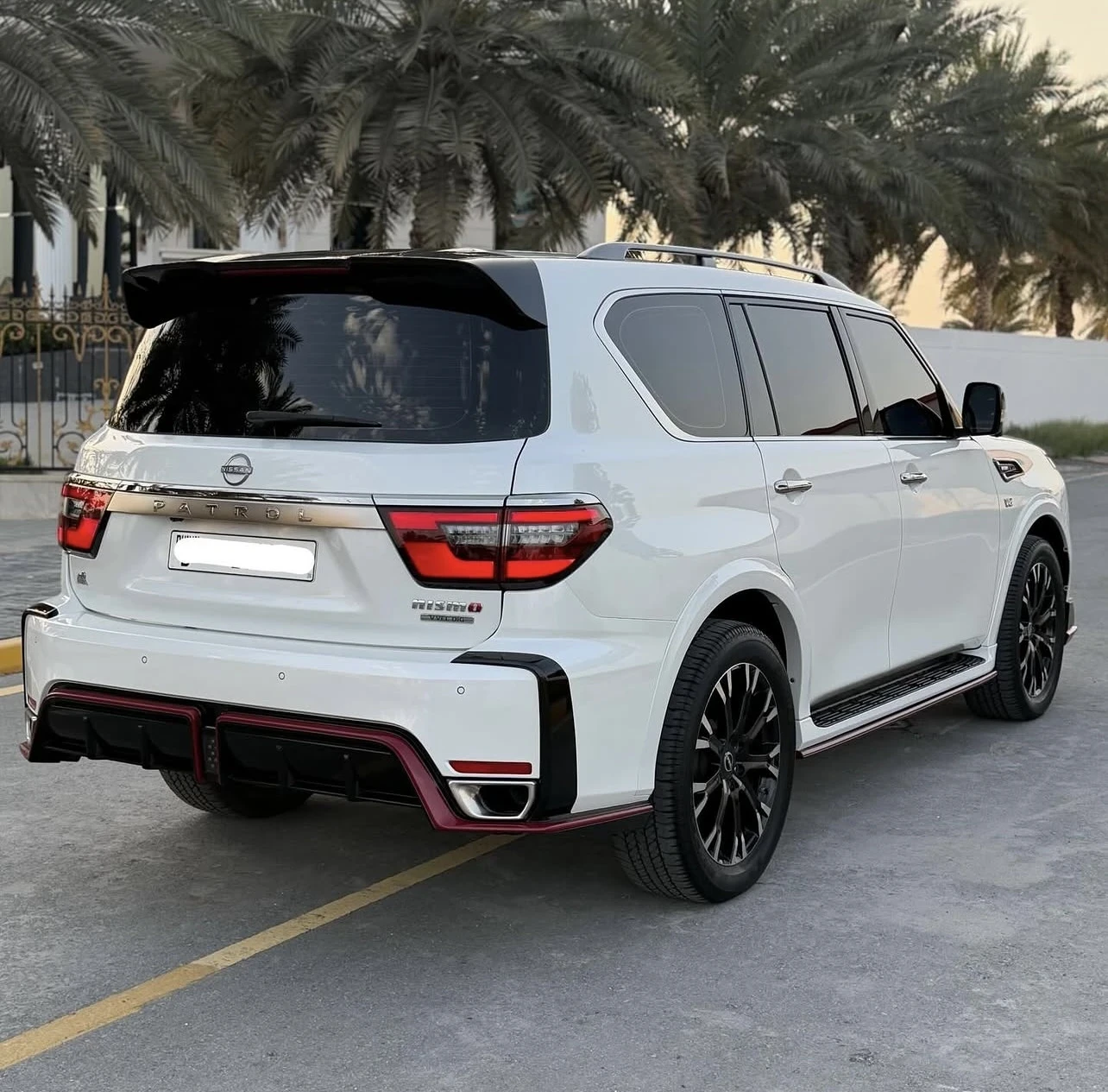 Nissan Patrol NISMO, снимка 5 - Автомобили и джипове - 54423686