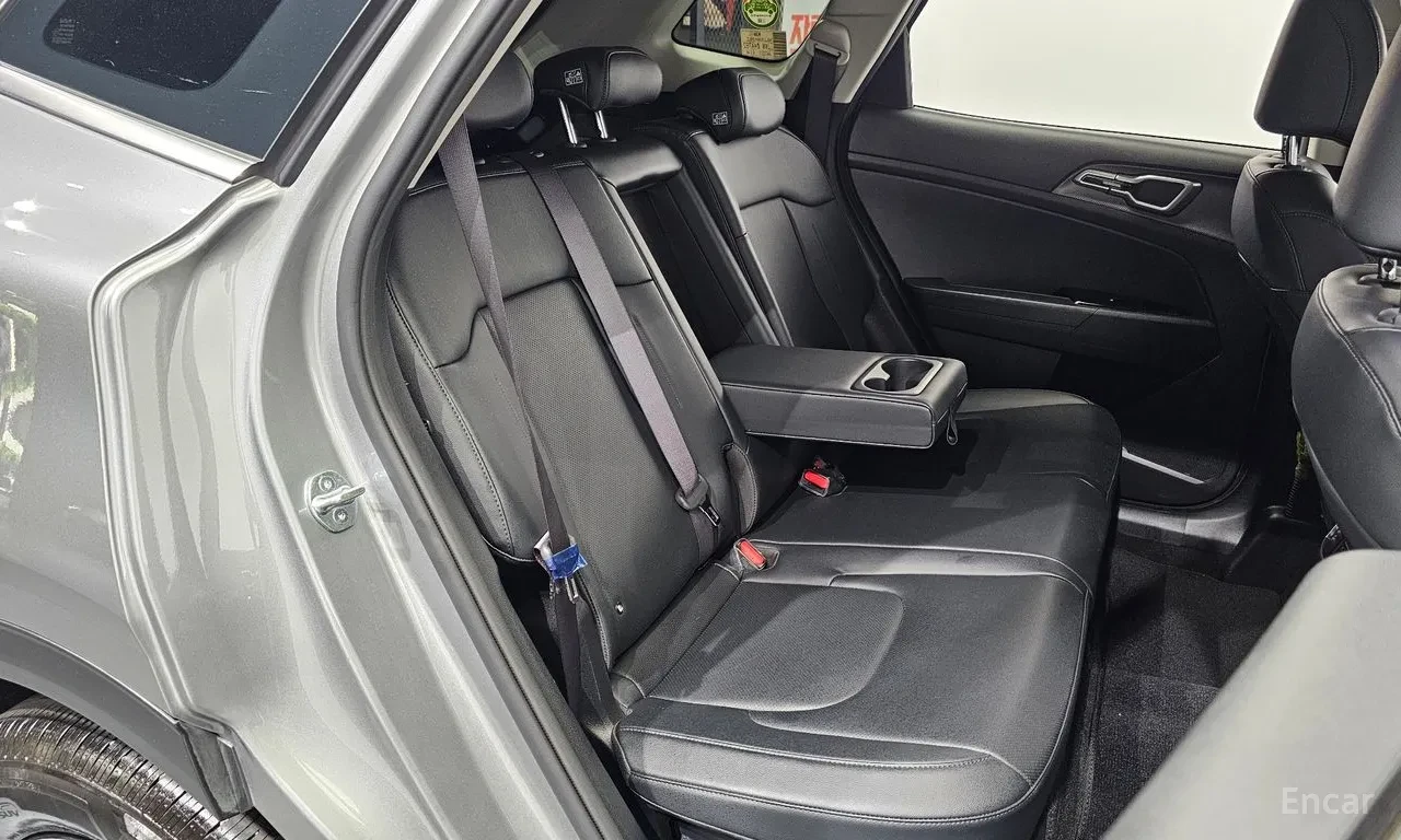 Kia Sportage HHybrid AWD (5th Gen), снимка 11 - Автомобили и джипове - 54605295