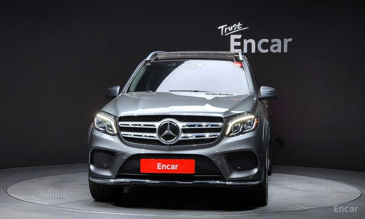 Mercedes-Benz GLS 350 d 4MATIC* AMG PACK* DISTRONIC* HARMAN KARDON* 360*, снимка 2 - Автомобили и джипове - 54778302