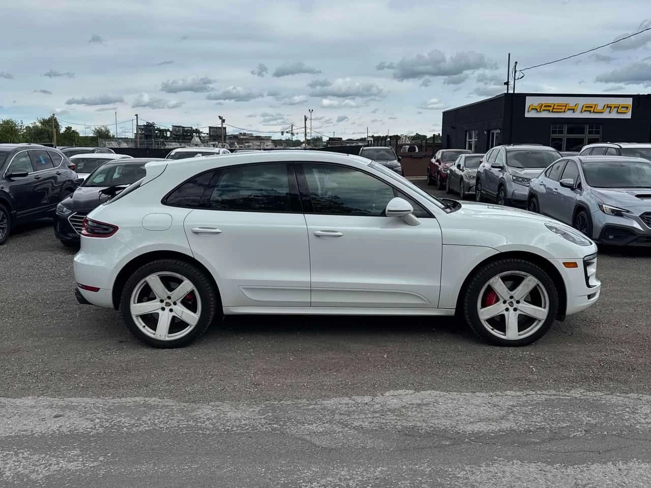 Porsche Macan Turbo | CARFAX | ��� ������������ ������ | Mobile.bg � ����������� 5