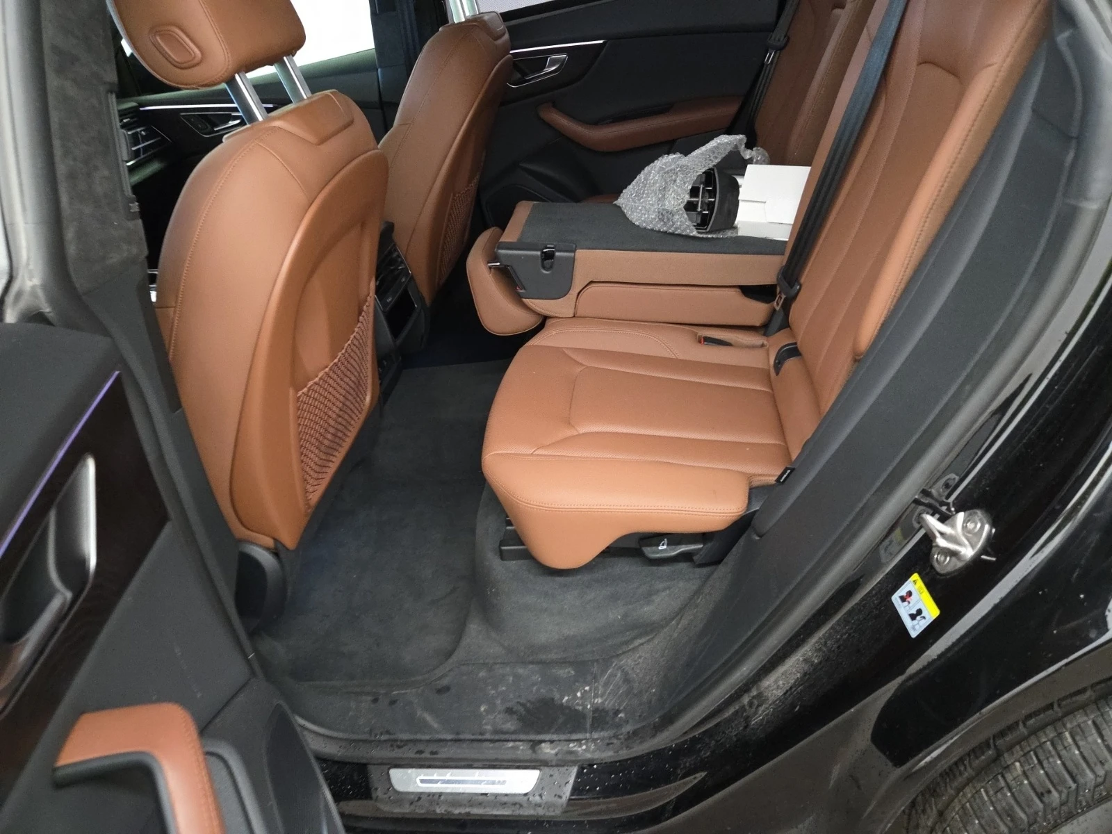 Audi Q8 TECHNIK * S LINE * HEAD UP * ОБДУХВАНЕ * CARFAX * , снимка 12 - Автомобили и джипове - 55214262