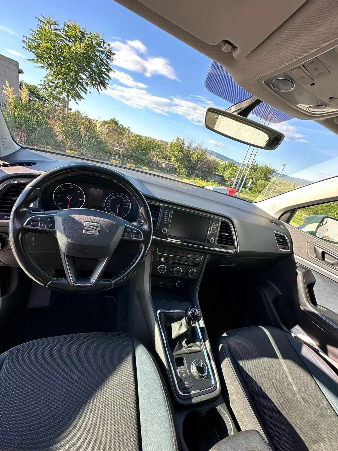 Seat Ateca 1.6 TDI EUR6B, снимка 5 - Автомобили и джипове - 55338156