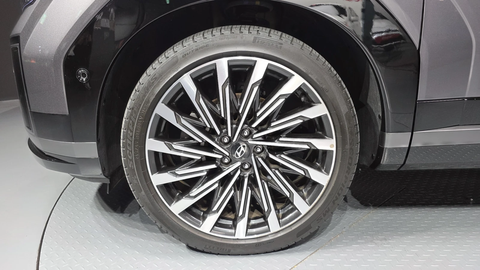 Hyundai Santa fe 2.5T Calligraphy* ЕЛ. БАГАЖНИК* HUD* КРАЙНА ЦЕНА, снимка 5 - Автомобили и джипове - 55451982