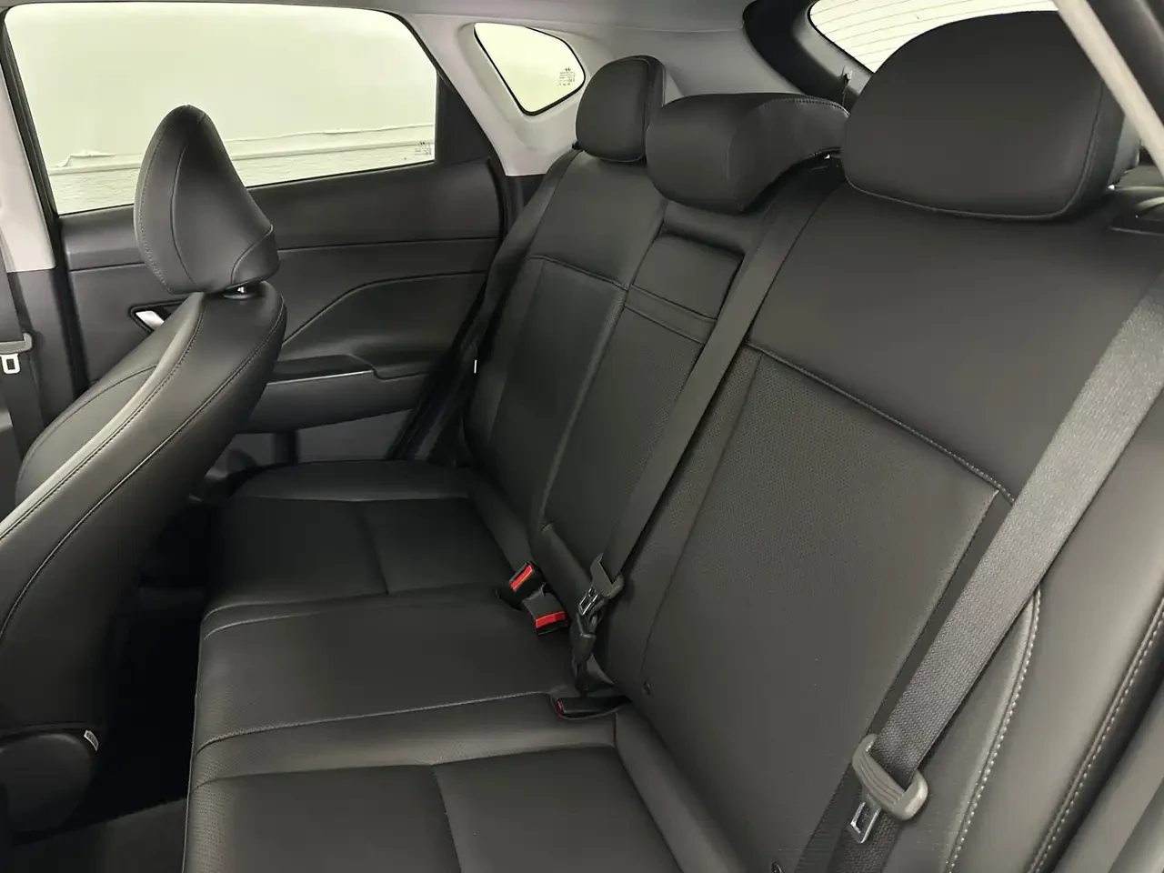 Hyundai Kona 2.0l Preferred - TREND/AWD/LEATHER/ROOF! All | Mobile.bg � ����������� 7