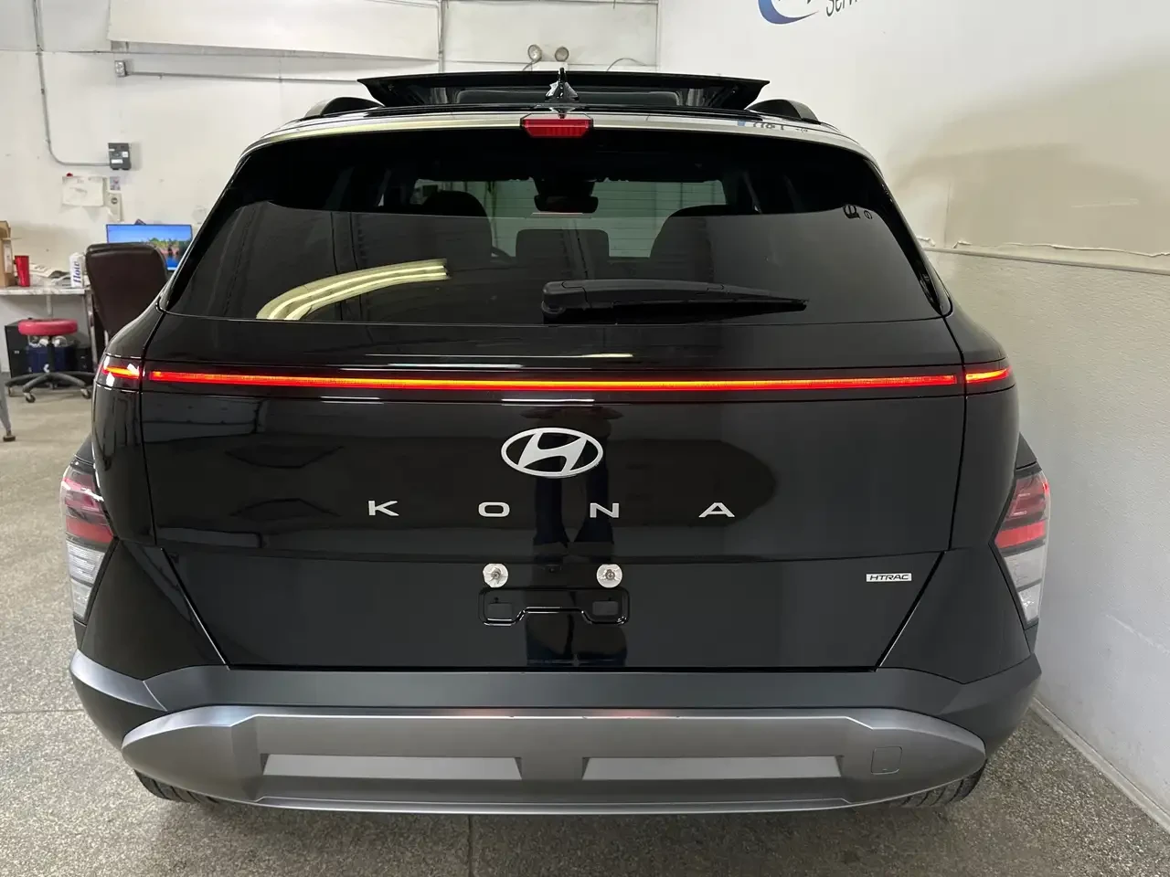 Hyundai Kona 2.0l Preferred - TREND/AWD/LEATHER/ROOF! All | Mobile.bg � ����������� 6