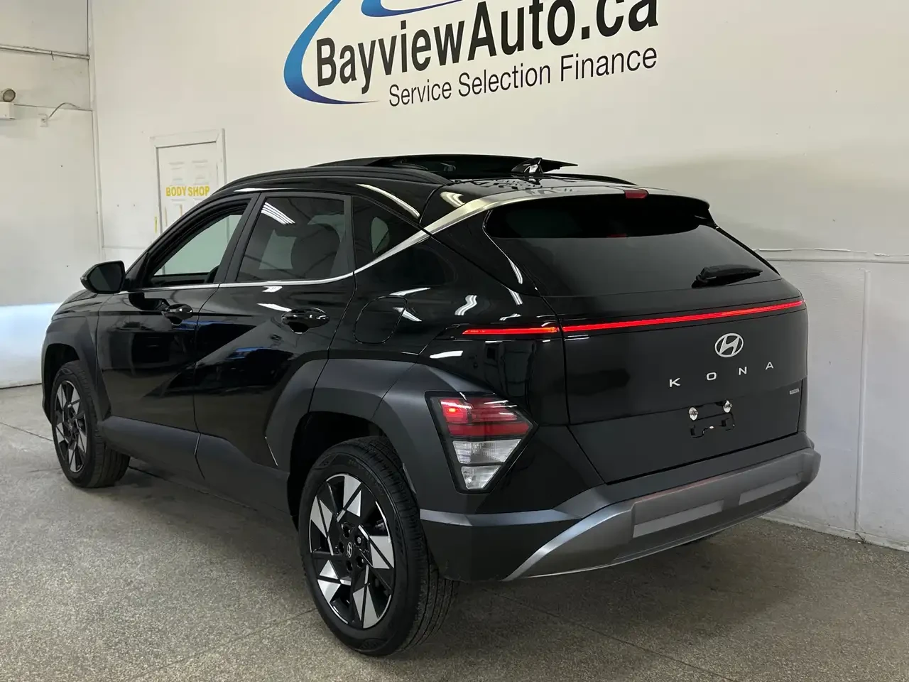 Hyundai Kona 2.0l Preferred - TREND/AWD/LEATHER/ROOF! All | Mobile.bg � ����������� 5