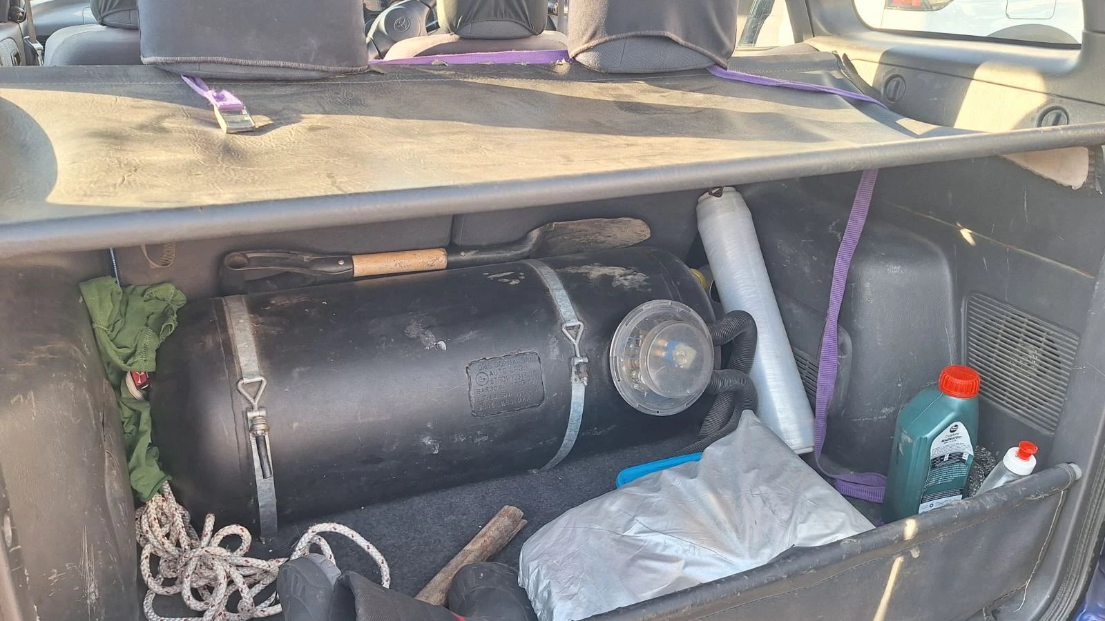 Toyota Rav4, снимка 5 - Автомобили и джипове - 56015771