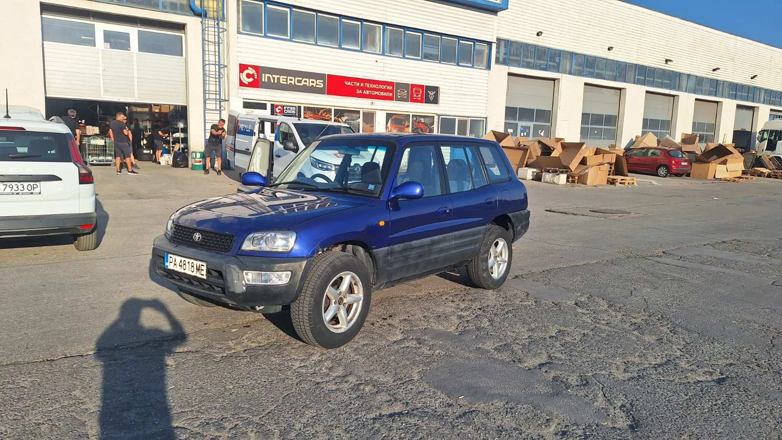 Toyota Rav4, снимка 4 - Автомобили и джипове - 56015771