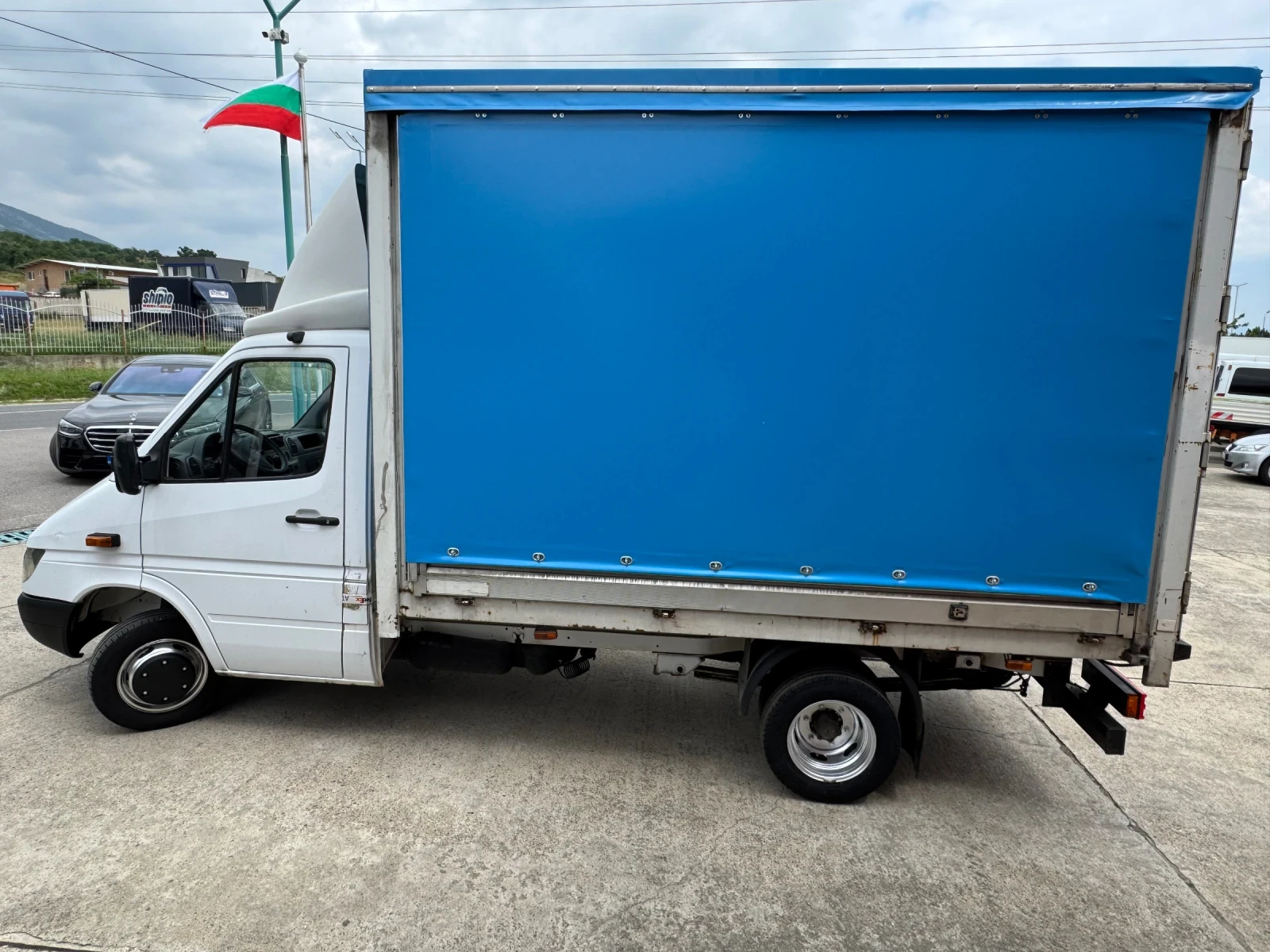 Mercedes-Benz Sprinter 411 CDI* Климатик* Двустранна щора - изображение 7