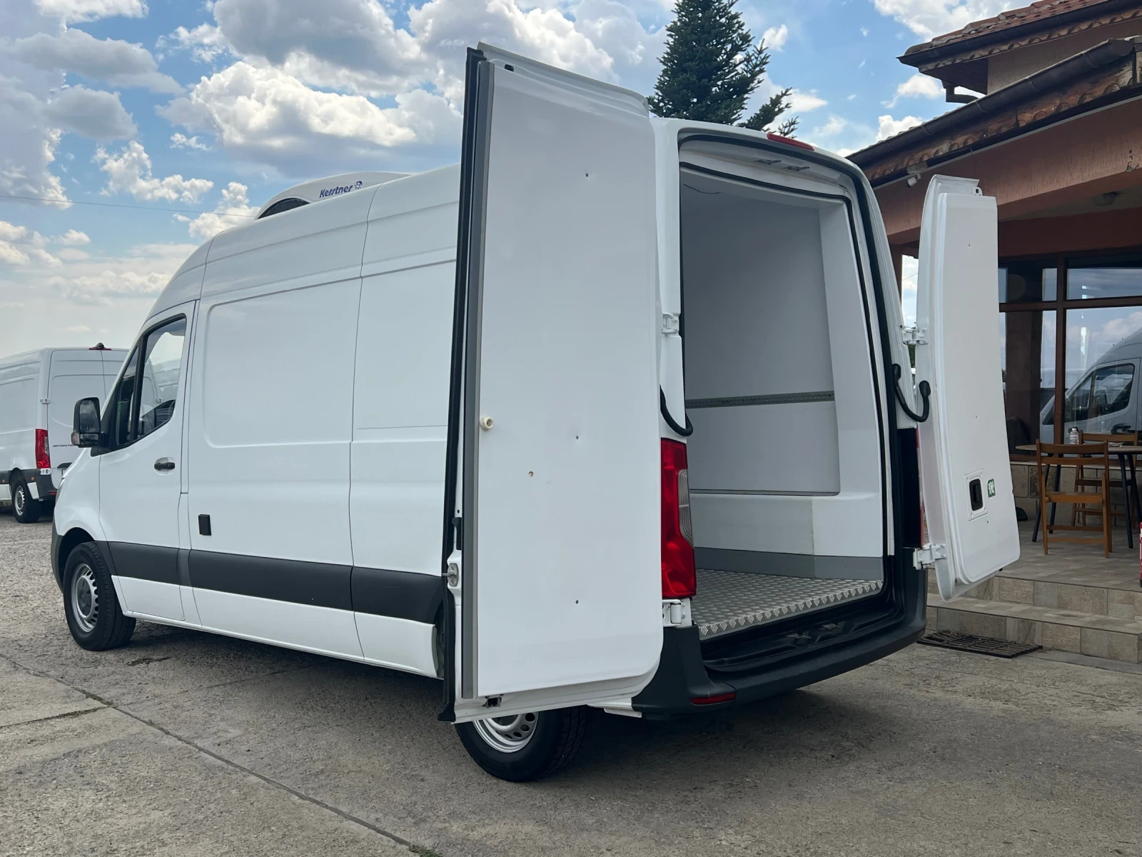 Mercedes-Benz Sprinter 314 ХЛАДИЛЕН, снимка 6 - Бусове и автобуси - 55315412